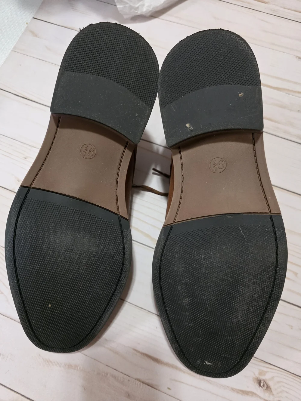 Goodfellow & Co classic brown